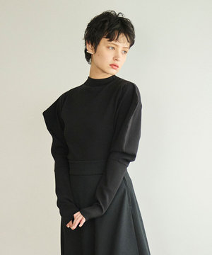 【洗える】スクエアショルダーポイントニット