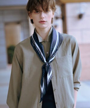 スクエアドット 剣先 スカーフ