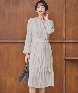  【洗える】クリスタルアムンゼン プリーツワンピース