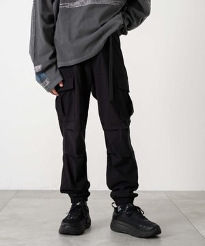 【KIDS/ユニセックス着用ITEM】ストレッチトカーゴジョガーパンツ（JUNIOR）