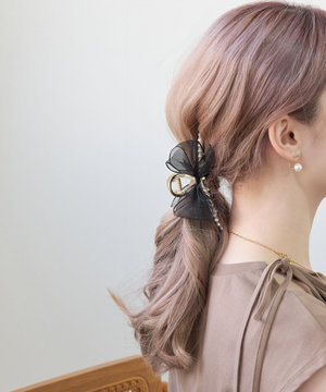 ベージュリボンパールヘアークリップ SHEIN ヘアクリップ パール ベージュ リボン 髪留め ヘアアクセ
