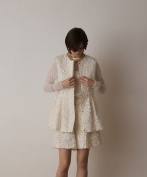  カットジャガードジレ