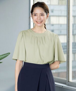  【洗える】5分丈フレアスリーブブラウス