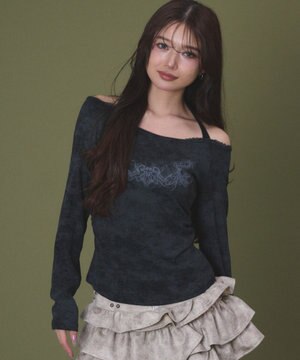  グラフィックオフショルレーストップ