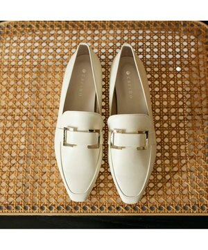  <carino>バックルローファー