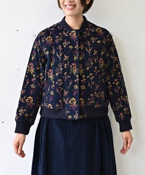  〈遠州織物の工場で織られた上質なコットンコーデュロイ生地〉裏地有り リブ袖 ショート丈 花刺繍ブルゾン（セットアップ可能）