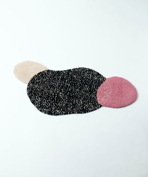  Sesame 3 stone RUG／セサミ3ストーンラグ