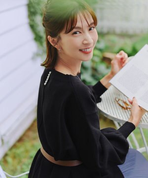  【安田美沙子さん着用・洗える】ボリュームパフスリーブニットチュニック