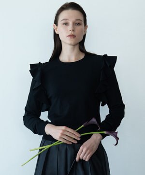  【カトリエムブーケ】Ruche フリルディテールニット