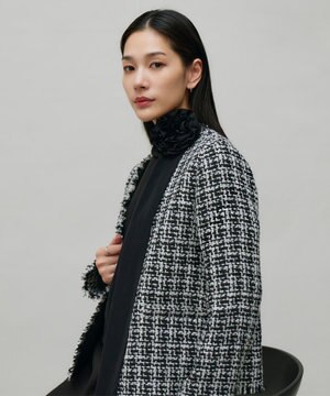  【CLASSY.1月号掲載】コサージュタイスカーフ