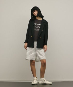  バックタックテーラードジャケット