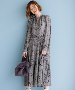  【洗える】Rattiペイズリープリント ティアード ワンピース