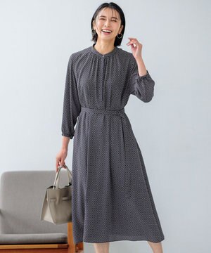  【洗える】スクエアチェーンプリント ワンピース