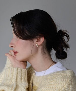  【金属アレルギー対応】ツインパールセラミックピアス