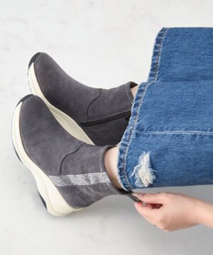  【Bridget Birkin】ラインストーンハイカットスニーカーブーツ