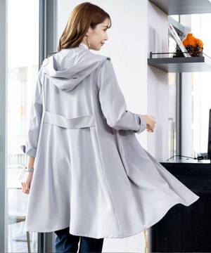  【洗える】バックベルトフーデットコート