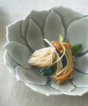  形 アネモネ皿 Mサイズ