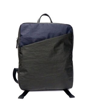  【雨の日でも安心 / 撥水生地＆止水ファスナー】リュック / REGALO