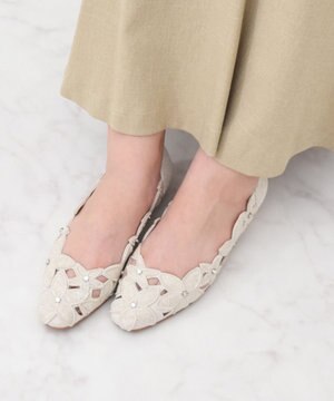  【Bridget Birkin】フラワーカットワークラメパンプス