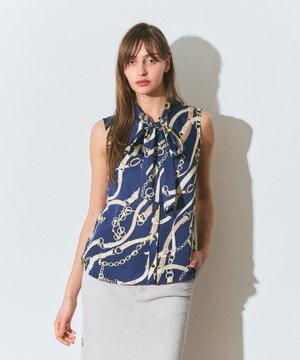  チェーンプリントボウタイブラウス