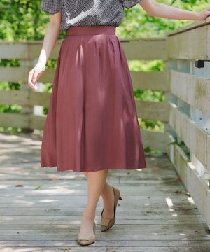  パニエ付きフレアスカート