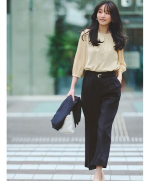  【洗える】プリーツスリーブ ブラウス