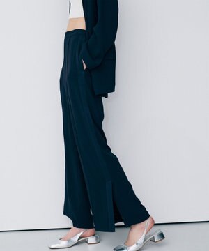  バックサテンジョーゼット フレアパンツ