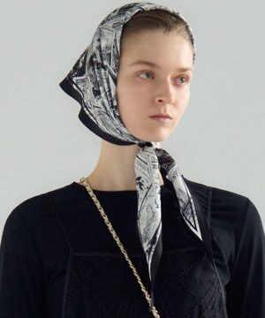  スタンプ柄ダイヤ スカーフ