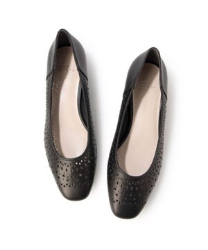  <Riz raffinee>カットワークフラットパンプス