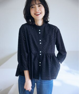  エンブロイダリーレーススタンドネック ブラウス