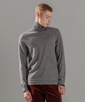 ウォッシャブルメリノ　タートルネックニット