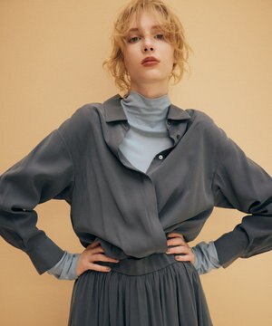  バウンディングシャーティングカシュクール ブラウス