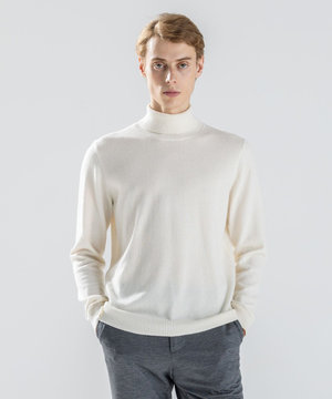 ピュアカシミヤ タートルネックニット