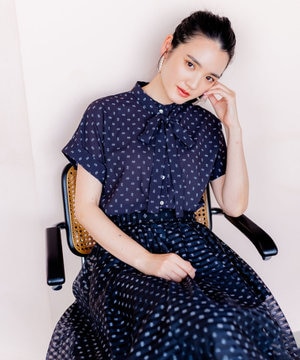 【セットアップ対応可】モノグラムプリント2WAYブラウス