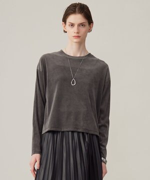  【洗える】フロッキーベロア　プルオーバー