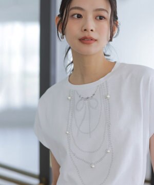  【先行予約・WEB限定】トロンプルイユ パールネックレスＴシャツ