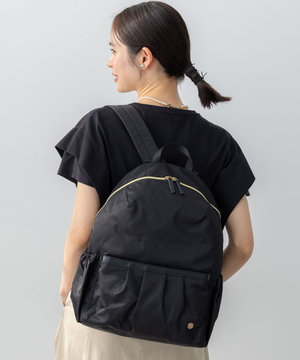 【弱撥水・A4・PC対応・軽量】ギャザーポケットバックパック