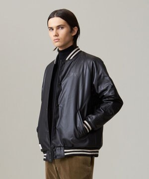  【NYUZELESS】ブラック スタジャン