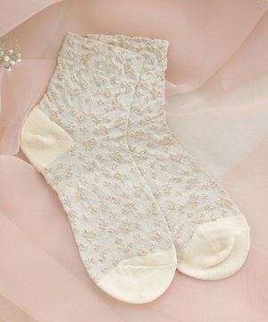  【安田美沙子さん着用】モノトーンジャガードソックス