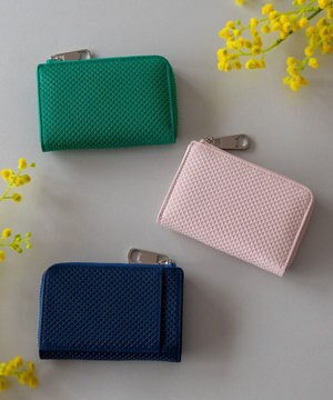  クロスエンボス マルチケース ミニ財布