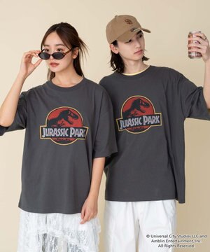  【ユニセックス着用ITEM/SMLサイズ展開】JURASSIC　PARKグラフィックT（S）