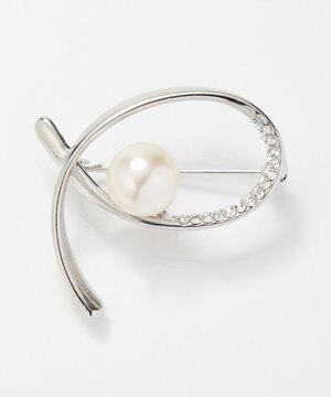  クロスカーブパールビジューブローチ　シルバー