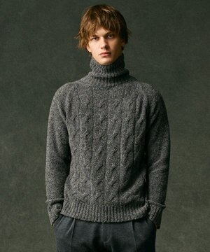  【インポート素材/ソフトな肌触り/軽量】MOUSSE タートルネックニット