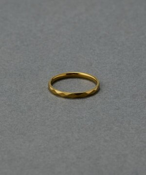  〈金属アレルギー対応〉リフレクトスリムリング　ゴールド　ステンレス