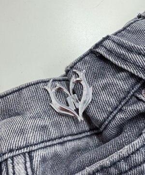  ウエスト調節モチーフクリップ