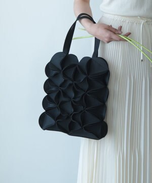  【ELEMOOD】BLOSSOMシリーズ フラワーモチーフバッグ