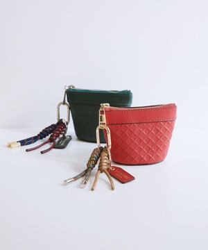  【TREASURE TOPKAPI】スムースレザー 幾何柄 マルチケース バッグチャーム