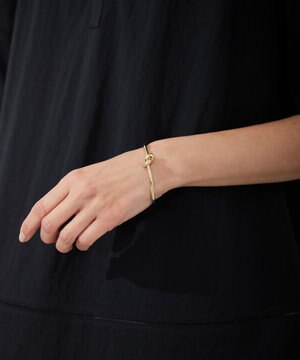  ノット バングル