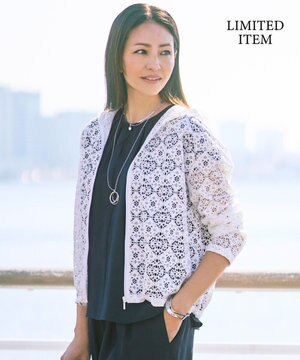 【WEB限定・1枚で華やぐ・旬スタイル】テクスチャーレーシージップ パーカー