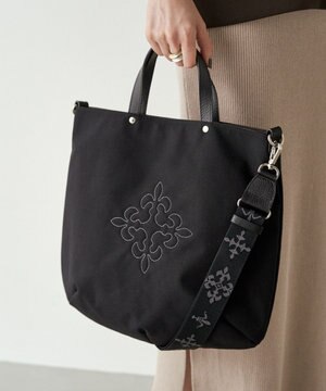  《19か月連続！ブランド月間ランキング1位》スリム2WAYトートバッグ <コーデュラナイロン>(CE-1404-WEB)